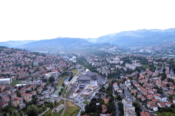 Avrupa Yaz Altında Saraybosna Bosna Herzegovina Panoramic Görünümünde Avaz Kuleden — Stok fotoğraf