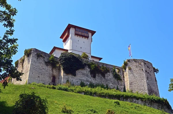 波斯尼亚和黑塞哥维那格拉达卡茨市的老要塞 — 图库照片