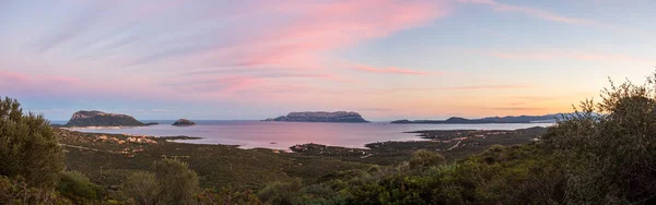 Golfo Aranci 'nin manzarası
