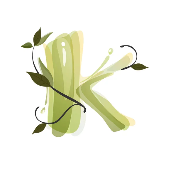 K letra aquarela mão desenhado verde logotipo natural . — Vetor de Stock
