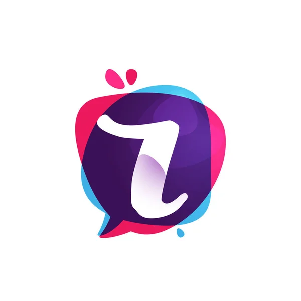 R brief chat app logo op kleurrijke aquarel plons achtergrond. — Stockvector