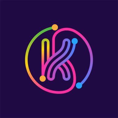 K harfi logosu daire şeklindeki devreden yapılmış. Çok renkli vektör tasarımı teknoloji reklamları, dijital poster, iletişim kimliği vs. için kullanılabilir.