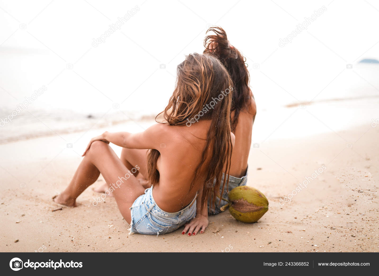 Ladies Naked On Beach