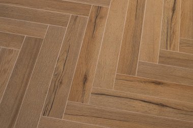 Geleneksel ringa balığı deseni çok popüler modern parke seçeneği.