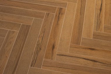 Ringone deseninde ahşap döşeme ile geleneksel döşeme biçimi oluşturuldu