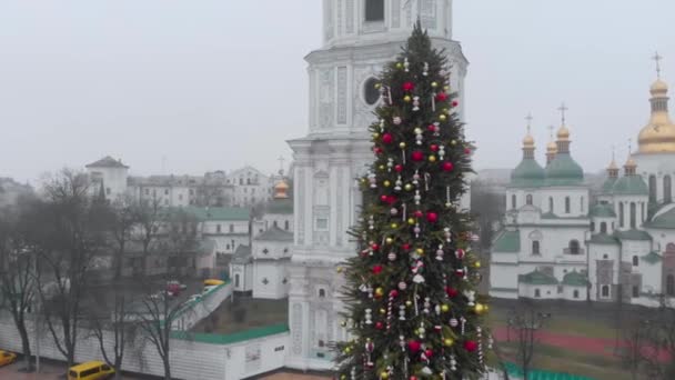 Árbol Navidad Principal Cerca Catedral Santa Sofía Kiev Ucrania 2020 — Vídeo de stock