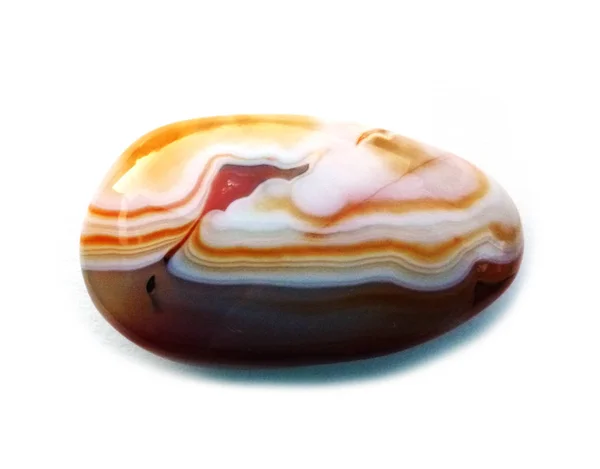 Achat Mineralisch Ovaler Edelstein Glänzend Vielschichtig Isoliert Auf Weißem Hintergrund — Stockfoto