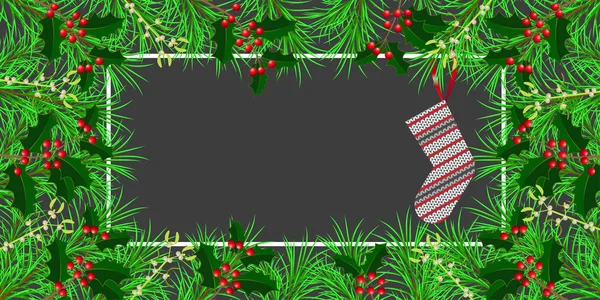 Nový rok, Vánoce, zimní dovolenou. Banner, pozvánky, letáky. Rám vyrobený z jedle, jmelí a holly větví. Pletená ponožka na dárky. Šedé pozadí. Vodorovné rozložení. — Stock fotografie