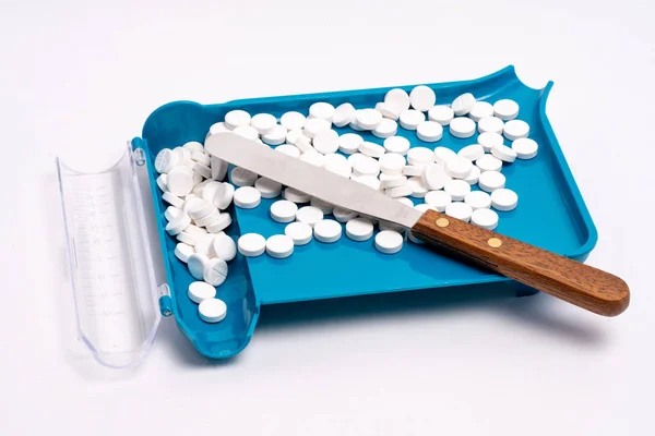 Receptbelagd medicin piller sortering, inventering och fylla ordning — Stockfoto