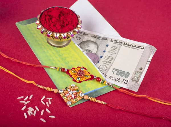 Indian Traditional Festival Rakhi Rice Grains Kumkum Gift Envelope Background — Stock Photo, Image