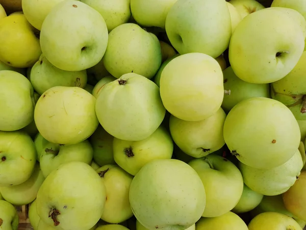 Eine Menge Bio Grüne Äpfel Hintergrund Zubereitung Von Apfeldesserts Und — Stockfoto