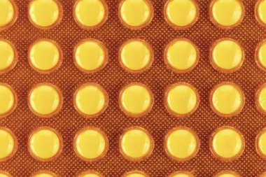 bir blister beyaz yuvarlak tablet. yakın çekim. tex için yer