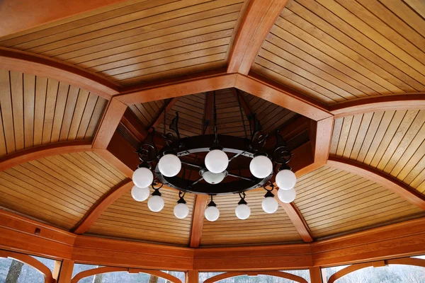 Okrągły Duży Żyrandol Okrągłe Lampy Drewniane Podwies — Zdjęcie stockowe