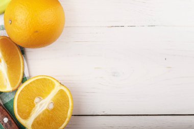 taze portakal suyu için kesti. bağışıklık geliştirmek için vitamin içeceği. tex için yer