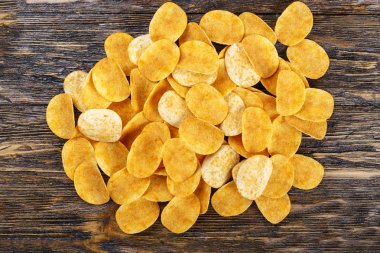 patates cipsi dağılmış