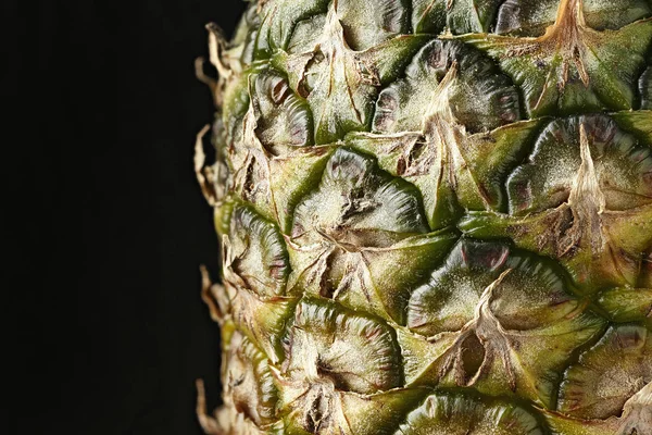 Piña Sobre Fondo Negro — Foto de Stock