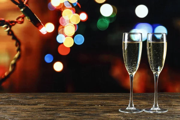 Deux Verres Vides Champagne Sur Fond Bokeh — Photo