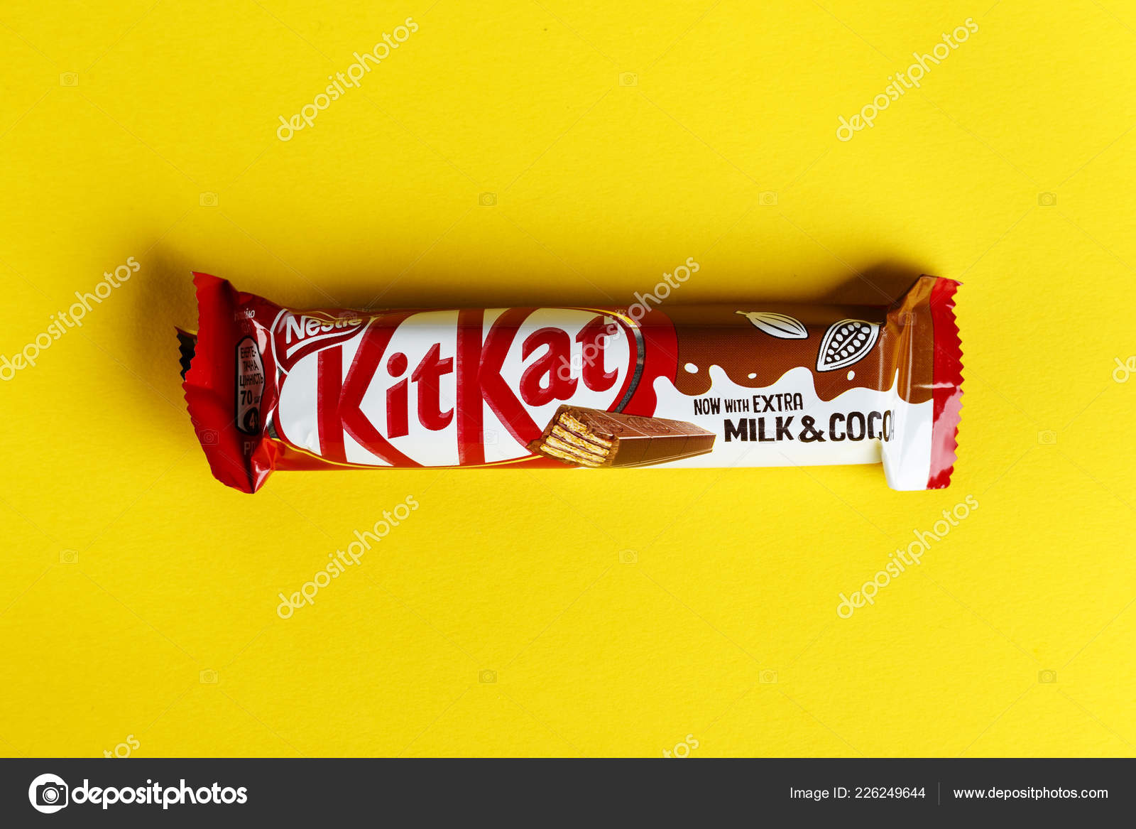 Ukraine Kiev March 2018 Kit Kat Chocolate Bar White Background – Stock  Editorial Photo © Alexshyripa #226249644