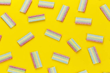 dağınık jöle tatlılar