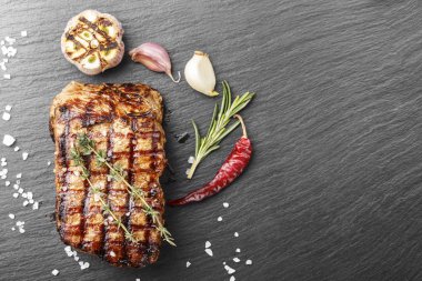 Baharat ile ızgara biftek