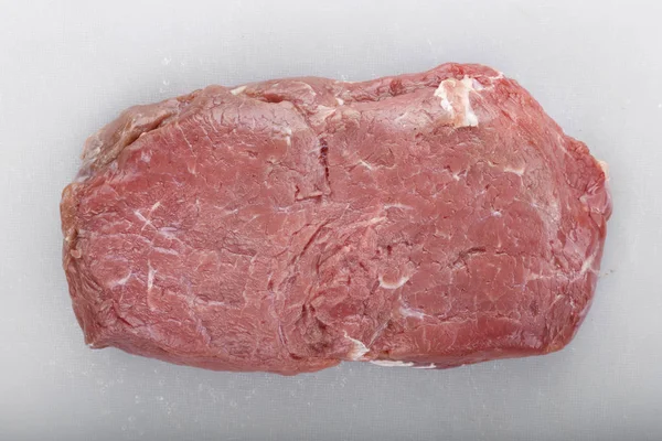 Bife Cru Vermelho Orgânico Sirloin Contra Fundo Vista Superior — Fotografia de Stock