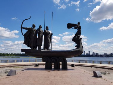 Monument to Kiy in Kyiv clipart