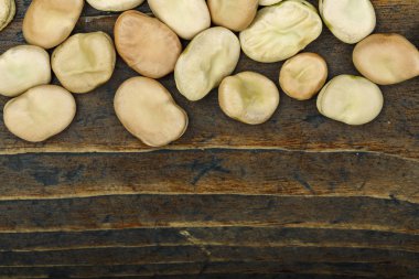 kuru fasulye masaya serpilir