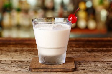 Metin için kokteyl beyaz Rusça yer