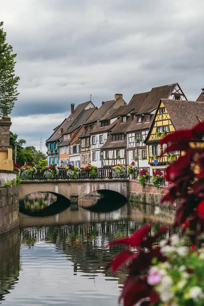 Kanal in der Stadt Colmar — Stockfoto