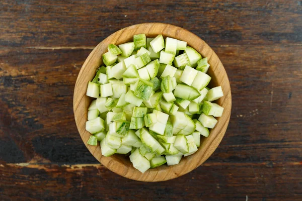 Couper Les Courgettes Dans Bol Sur Fond Bois Légumes Ingrédients — Photo