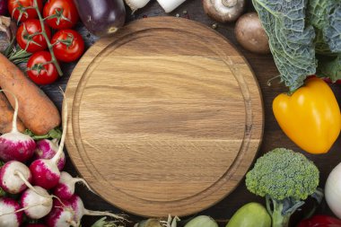 Sağlıklı yemek geçmişi. Sağlıklı gıda kavramı, taze sebzeler. Vegan ya da diyet gıda konsepti. Boş metin alanı olan arkaplan düzeni.