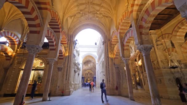 Kordoba Hiszpania Około Czerwca 2018 Wnętrze Katedry Meczetu Kordobie — Wideo stockowe