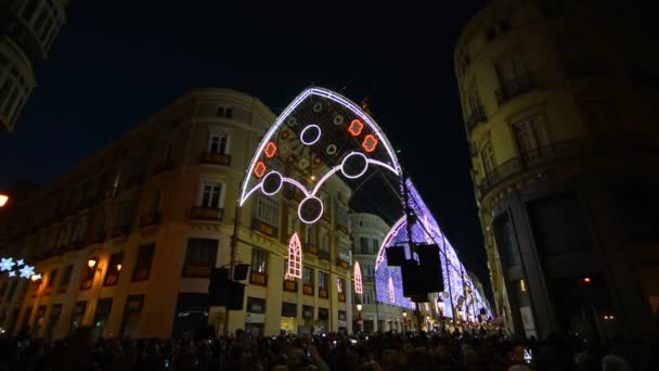 Malaga Spagna Novembre 2017 Persone Che Guardano Spettacolo Luci Natalizie — Video Stock