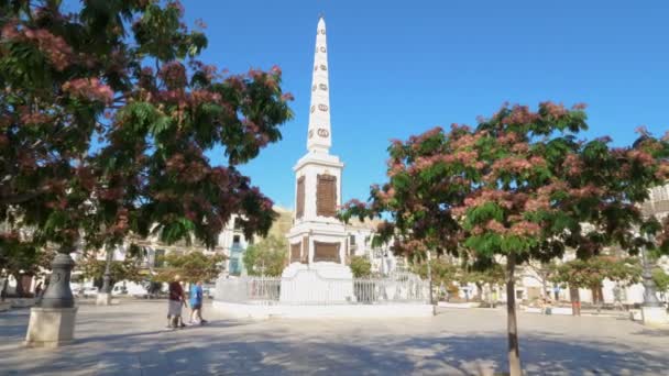 Malaga Spagna Circa Giugno 2019 Turisti Visita All Obelisco Commemorativo — Video Stock