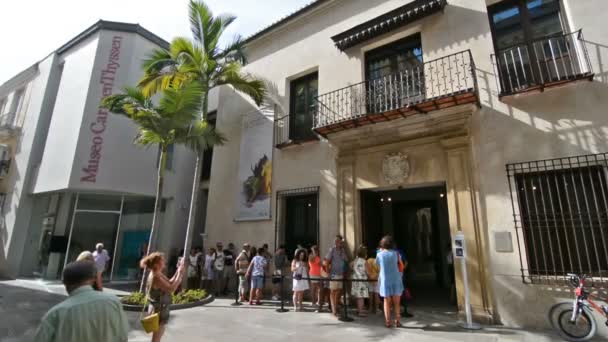 Málaga España Alrededor Octubre 2017 Turistas Visitan Museo Carmen Thyssen — Vídeos de Stock