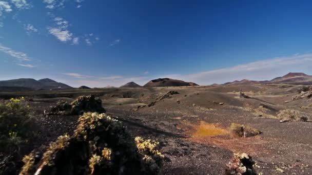 Vulcão Lanzarote Ilhas Canárias Dolly Câmera — Vídeo de Stock