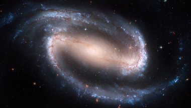 Uzak galaksi. Bu görüntünün elementleri NASA tarafından desteklenmektedir.