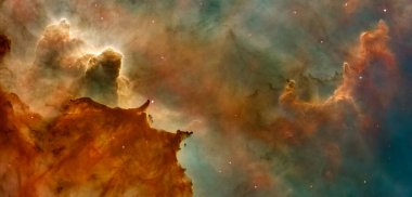 Yaradılışın Kartal Nebulası Sütunlarının Hubble görüntüsü. Bu görüntünün elementleri NASA tarafından desteklenmektedir.