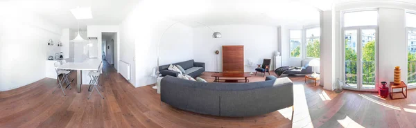 Panorama Minimalnie Stylowy Jasny Dom Drewnianą Podłogą Duże Sofy Lampy — Zdjęcie stockowe