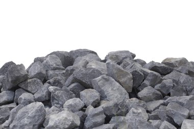 Ezilmiş taş yığınları beyaz izole.