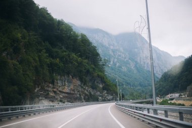 uçuş yüksekliğinden görkemli dağlar