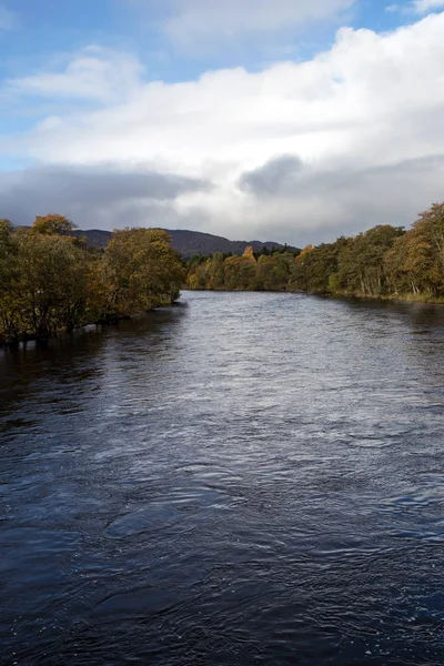 River Tay Der Nähe Von Pitlochry Schottland Einem Herbsttag — Stockfoto