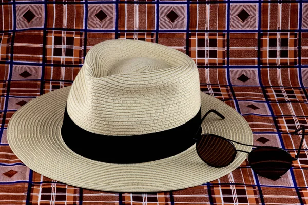 Straw Panama Hat Sunglasses Colourful Beach Sarong — Stock Photo, Image
