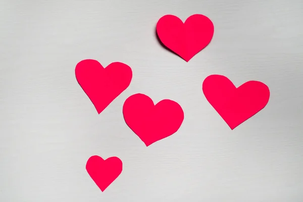 Fundo Branco Madeira Com Corações Vermelhos Conceito Dia Dos Namorados — Fotografia de Stock