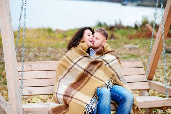 Amorous Couple Romantic Date Swings Outdoor Autumn — Stock Photo, Image