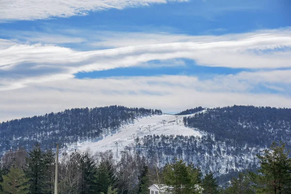 Divcibare Dağın Sırbistan Kış Sezonu Ile Kayak Içinde Uzak — Stok fotoğraf
