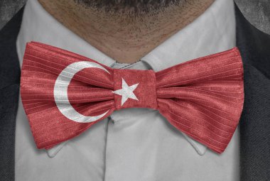 Papyon iş adamı Türkiye'nin ulusal bayrağını uygun