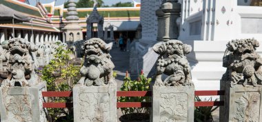 Tayland Çin aslan heykelleri. Din ve sembolleri Tayland