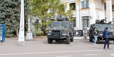 Kyiv, Ukrayna - 6 Ekim 2019: Modern askeri U sergisi