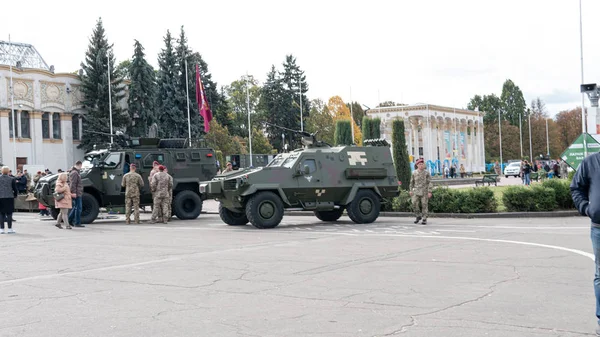 Kiev, Ucrânia - 6 de outubro de 2019: Exposição de U militar moderno — Fotografia de Stock